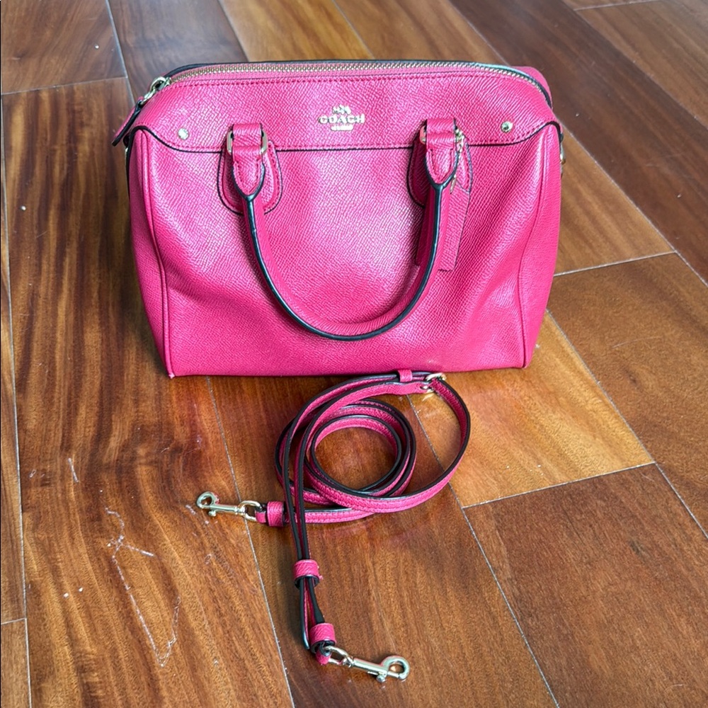 Coach Mini Bennett Satchel with gold Hardware